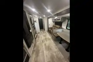 Tyler's Palomino Puma 31QBBH Travel Trailer
