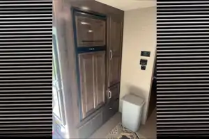 Free Starlink | 300 Daily Miles | 2018 Jayco Greyhawk 30X Luxury Class C