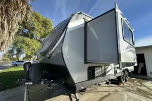 Fully self contained toy hauler with on board fuel and generator, great for bikes and quads 