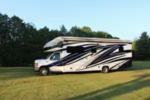 Brad and Kim’s Holiday Rambler Vesta 30f Class C