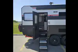 Caravane de voyage tout-terrain Blackseries HQ21 2023/Blackseries HQ21 2023 Off-Road Travel Trailer