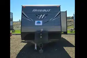 Basecamp Hideout, 30ft bunkhouse do-it-all RV. Half ton friendly