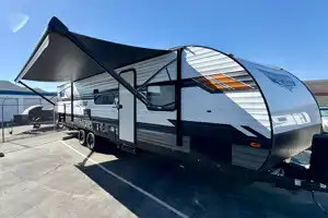 TKG Forest River Wildwood 273QBXL Travel Trailer