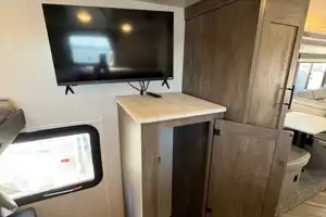 TKG Forest River Wildwood 273QBXL Travel Trailer