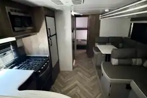 TKG Forest River Wildwood 273QBXL Travel Trailer