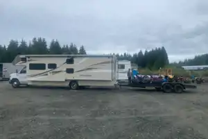 Ian 's Winnebago Mini winnie Class C with( bunk beds ) 