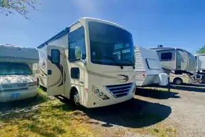 2018-Thor Hurricane Motorisé (Classe A) - Tout équipé pour des vacances magnifiques