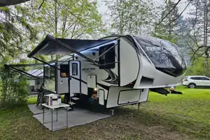 Sal's Grand Design Reflection Fifth Wheel