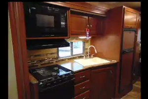2015 Thor Motor Coach 28F Class C