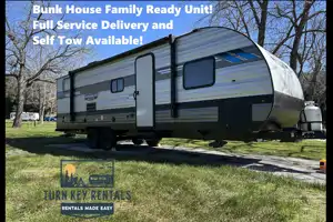 T-267 35' fully stocked Bunk house, great unit with the kids! turnkey package available
