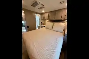 Convenience Rv's Chateau 31EV