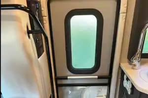 Pet Friendly EASY TO DRIVE -  Diesel Thor Motorhome 
