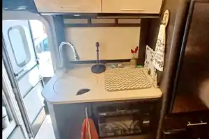 Pet Friendly EASY TO DRIVE -  Diesel Thor Motorhome 