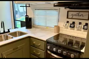 Glamping & Grace - Your HGTV Inspired "Roamstead"
