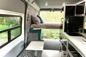 Skippy by Squirrel Vans