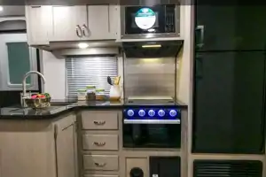 ouRVrentals3 (2 slide, outdoor kitchen and bunkhouse)