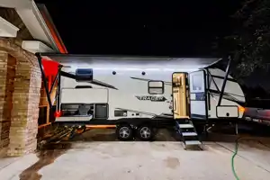 Roberto's Forest River Tracer Travel Trailer