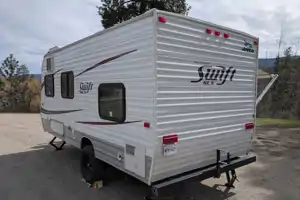 Riley and Kate's Jayco Swift SLX 18 ft