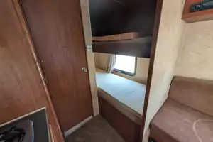 Riley and Kate's Jayco Swift SLX 18 ft