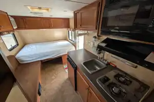 Riley and Kate's Jayco Swift SLX 18 ft
