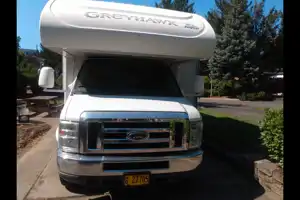 Yuraina's Jayco Grey hawk 31 DS Class C