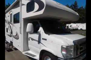 Yuraina's Jayco Grey hawk 31 DS Class C