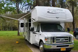 Ashley's Fleetwood Jamboree Searcher Class C
