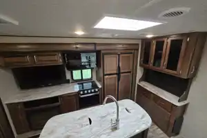 DOW RV ON 7-SIXTY