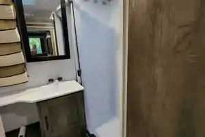 Lisa's 2 private br, air, heat perfect for all seasons