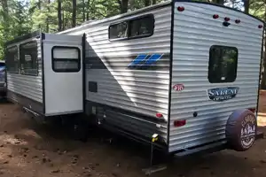 Lisa's 2 private br, air, heat perfect for all seasons
