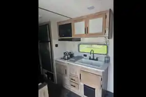 Lynn's Grand River 25 BH Travel Trailer
