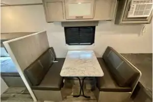 Yamil's Coleman Lantern lt Travel Trailer