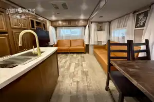 SIGNATURE w/ Private Master, Kitchen Island, Elec Fireplace & Outdoor Kitchen