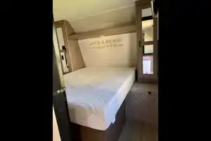 2021 Keystone Hideout 262BH Travel Trailer