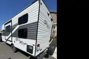 Eric's Highland Ridge RV 180 BHS Travel Trailer Travel Trailer