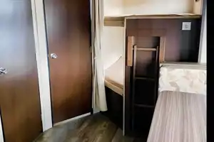 Cariboo Grey Wolf Bunk Adventure 