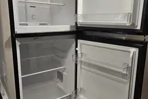 Lil Slice of Paradise-Delivery Only