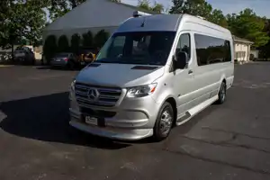 Entourage Elite: Your Ultimate Road Trip Companion!