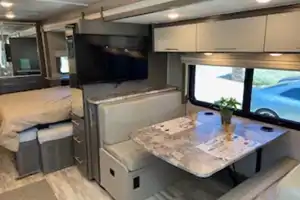 ✨ Taffy Vegas ✨ Sleek Capsule Coach – Slide-out, Sleeps 5, Easy Drive