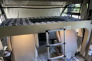 ✨ Taffy Vegas ✨ Sleek Capsule Coach – Slide-out, Sleeps 5, Easy Drive