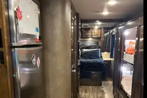 LUXURY Class A Diesel Pusher SLEEPS 10