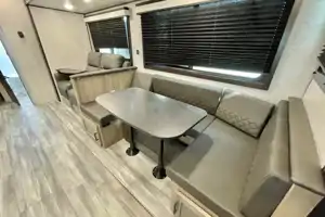 BRAND NEW 2024 Jayco Jay Flight Travel Trailer