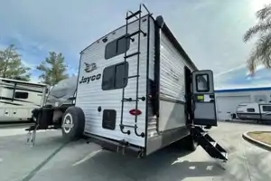BRAND NEW 2024 Jayco Jay Flight Travel Trailer