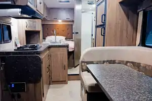 Versatile Freelander RV Cruiser