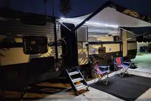 RV of Adventures