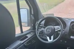 Mercedes-Benz V Cruise OG Luxury Coach