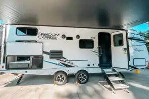 Mountain Peak Family + Pet friendly Bunkhouse!