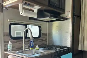 Homan’s Coachmen Freelander Class C
