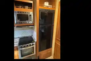 Spacious 5th Wheel with Incredible Bunkroom Floorplan!
