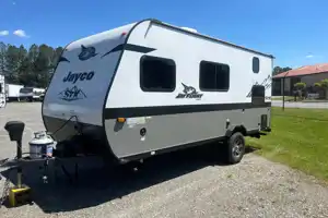 Austin's Jayco Jayflite SLX 174BH Travel Trailer